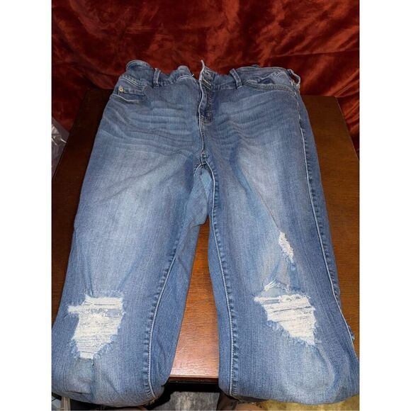 Torrid plus  size distressed jeans size 20 - Picture 5 of 7